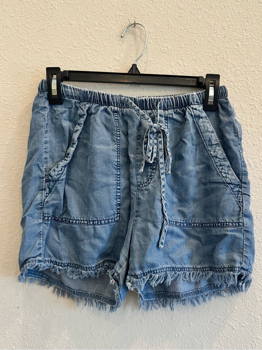 Get Primped Chambray Pull-On Shorts Small Frayed Boho Coastal